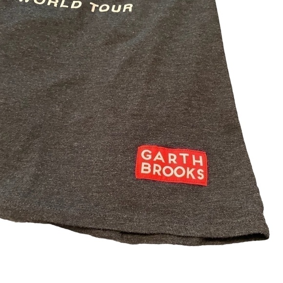 Garth Brooks World Tour  7 Jersey V-NECK
 Tee Size Large 2014-2017 - Picture 4 of 13